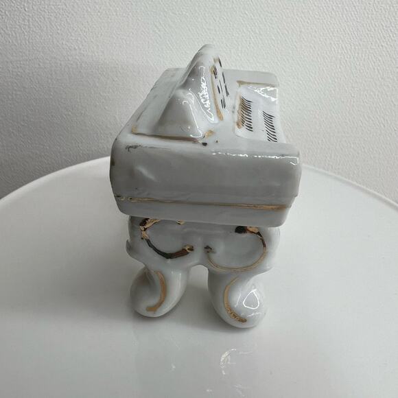 Vintage Occupied Japan Victorian Musical Ensemble Porcelain‎ Figurines - Picture 15 of 16